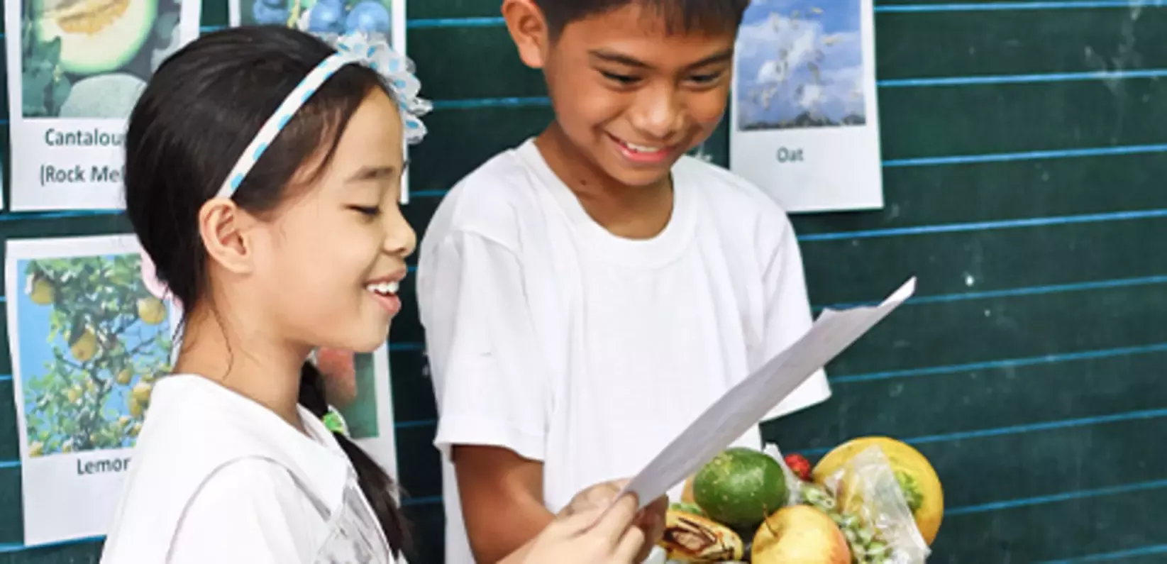 Unser Ansatz für eine ausgewogene Ernährung - Bild mit Kindern