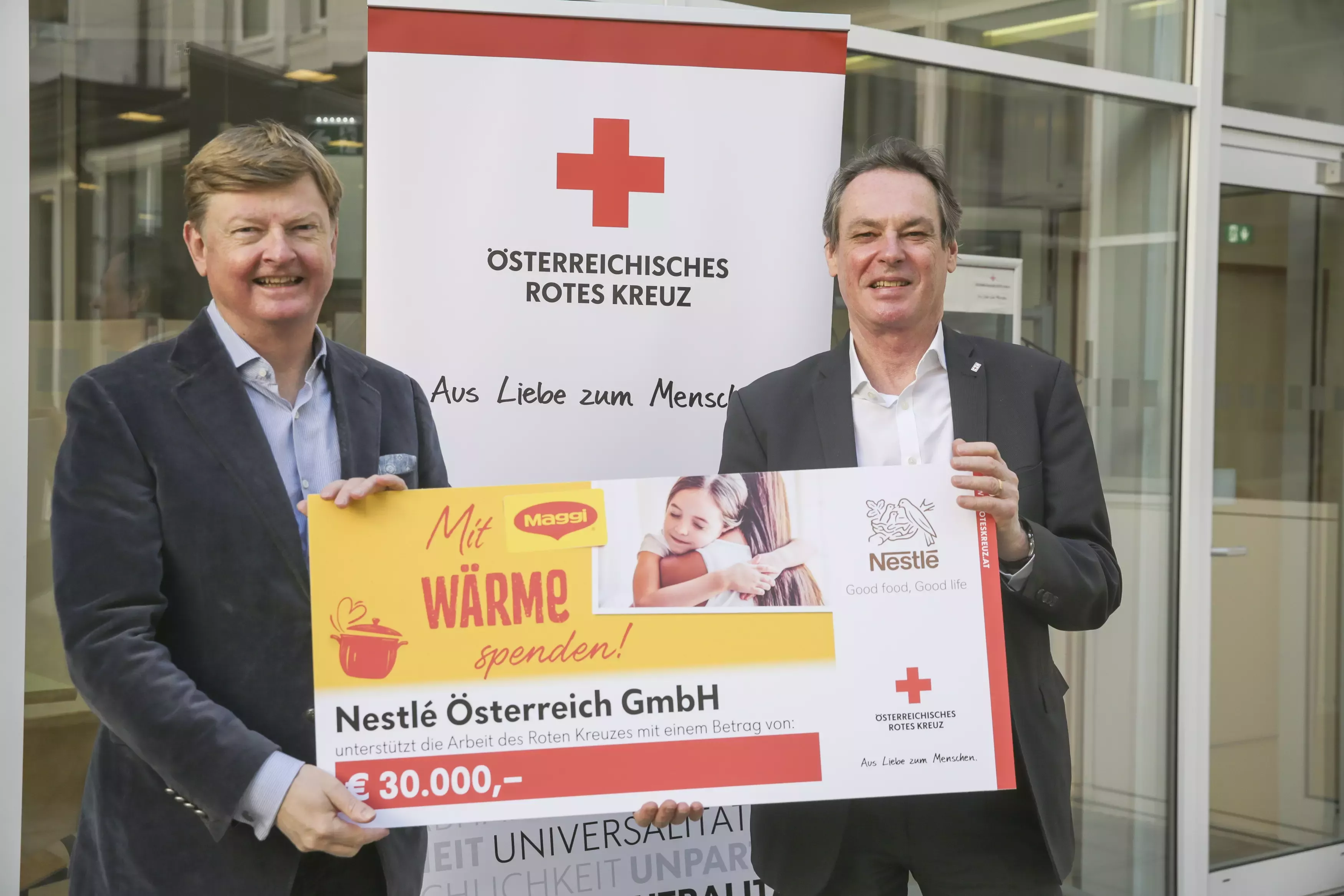 Nestlé ÖRK Scheckübergabe